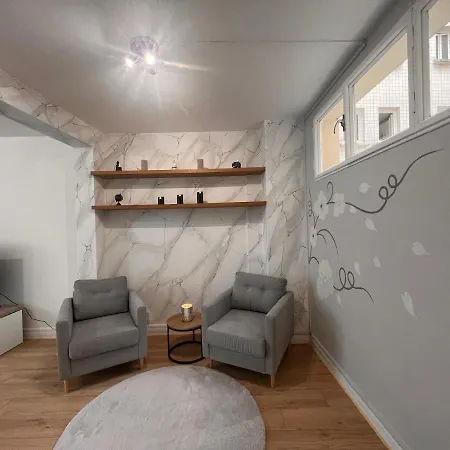 Grenelle Apartamento *
